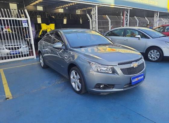 CHEVROLET CRUZE 1.8 LT 16V FLEX 4P MANUAL